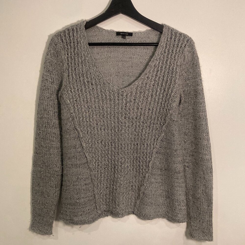 Women's XS RW & Co Knitted V-Neck Sweater - Silver and Sparkles